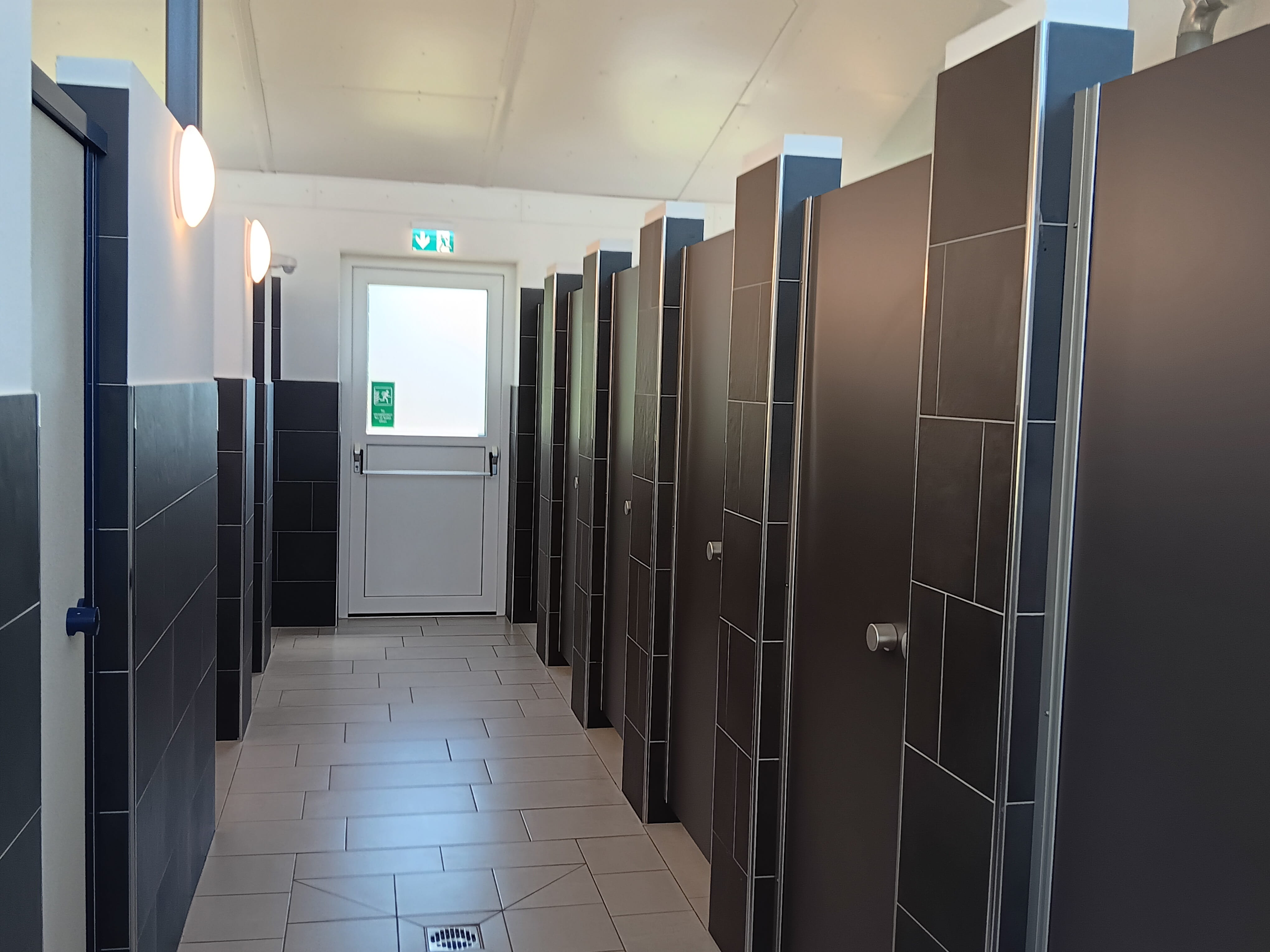WC auf Campingplatz
