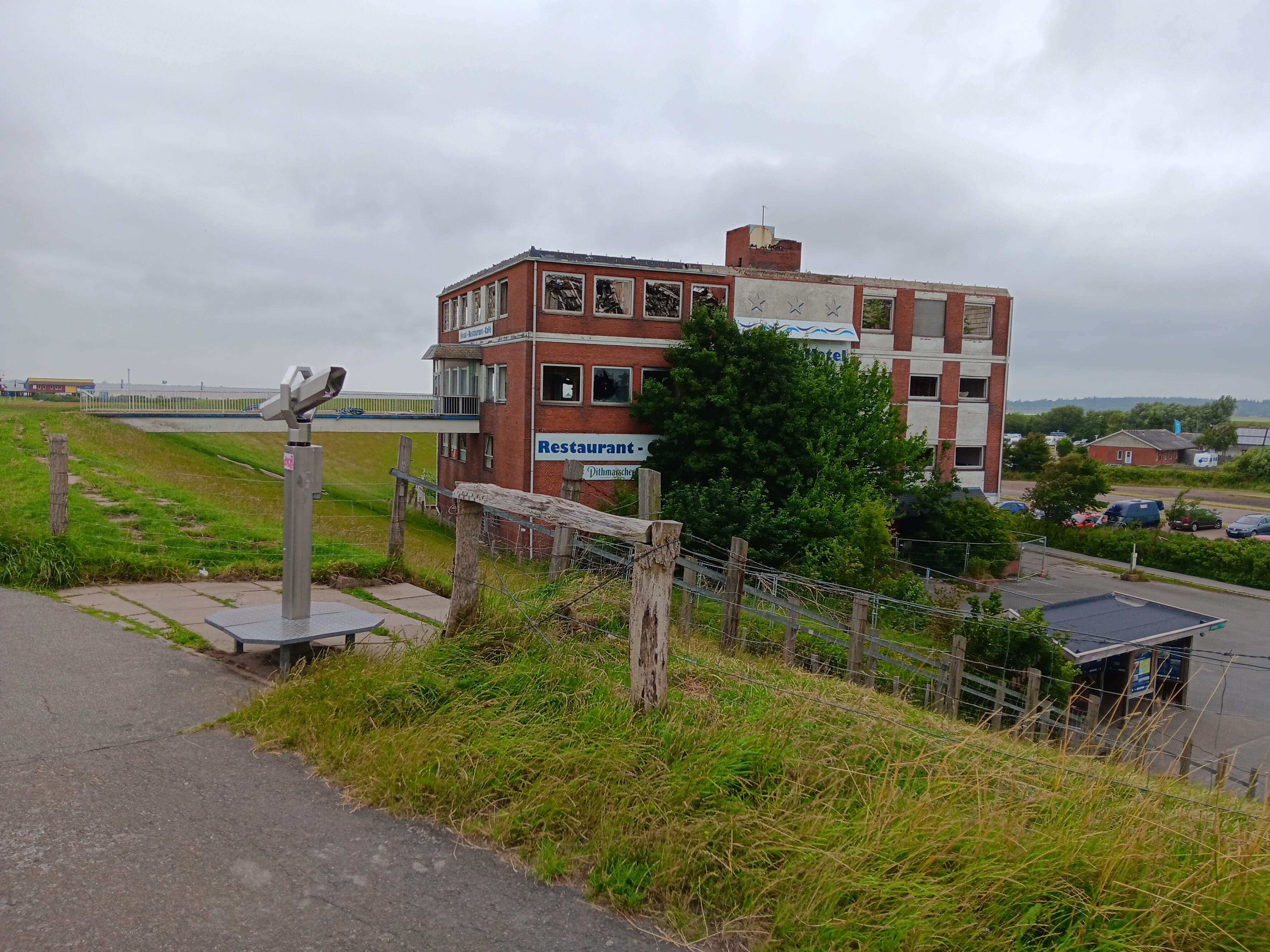 Hotel Ruine